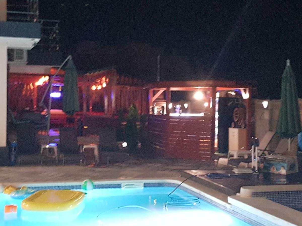 Cool Breeze - Mamaia Nord Hotel Navodari Exterior photo